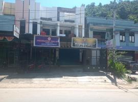 OYO 93117 Penginapan Tiga Dara, hotel em Jayapura