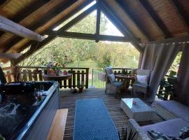Gite avec SPA privé, hotel v destinaci Drulingen