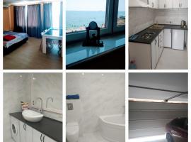 Аппартаменты студия первая линия у моря в Совиньоне, self catering accommodation in Odesa