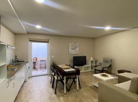 Apartamentos Albeniz, smeštaj na plaži u gradu Alhesiras