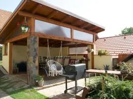 Žltý domček - Apartmán Švábovce