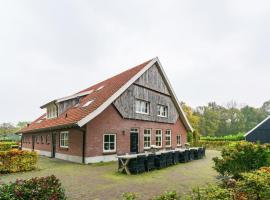 Luxury Farmhouse near Forest in Dinkelland, hotell i Denekamp