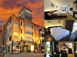 ERNES Hotel – hotel w mieście Perai