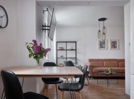 Resort Stories Išskirtiniai 7 vietų apartamentai Birštone, ξενοδοχείο σε Μπίρστονας