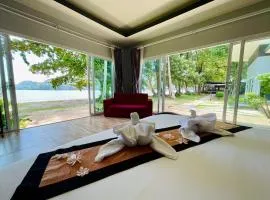 Pak Nam Resort