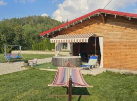 Cazare Summer, habitación en casa particular en Petroşani
