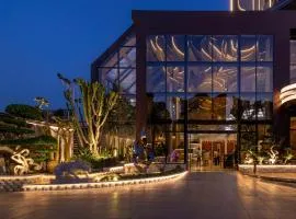 Mirage Hotel & Conference Center