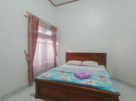 Hotel O Villa Kusuma ResidenceNearRSI Fatimah Banyuwangi, hotelli kohteessa Banyuwangi