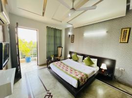 Hotel Dayal Regency near IMT Chowk Manesar, Manesar, ξενοδοχείο σε Γκουργκάον