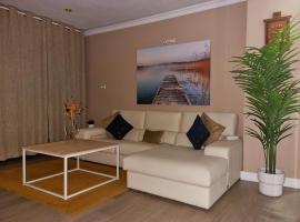 Apartamento con sol de paz, proprietate de vacanță aproape de plajă din Torremolinos