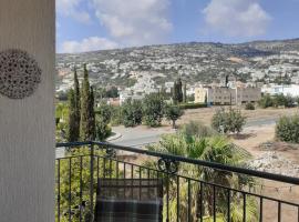 Hilltop View Peyia, pet-friendly hotel in Paphos City