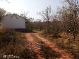 Vaalwater Farm Cottage, khách sạn gia đình ở Vaalwater