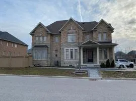 Adorable Full house in Ajax Incl Basement