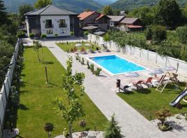 CASA RARES & KARINA, Hotel in Călimăneşti