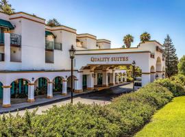 Quality Suites Downtown San Luis Obispo, hotel em San Luis Obispo