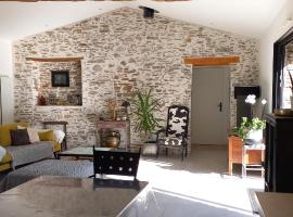 La villa du pressoir, classé 3 étoiles meublé de tourisme, holiday rental in Le Pallet