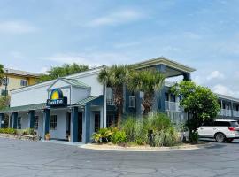 Days Inn by Wyndham Fort Walton Beach, motel americano em Fort Walton Beach