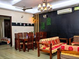 Atithi Stay By Kasa Lusso - Luxury 2 BHK In Faridabad, hotel v destinaci Faridabad