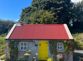 The Nest Quaint Luxury Cottage Getaway, hotel barato en Tiragarvan