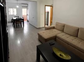 Piso céntrico en Paterna, apartma v mestu Paterna