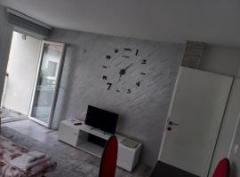 Adagio Studio Apartment, alojamiento en Plav