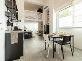 Navigli - Chic and Sophisticated Home in Milan