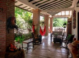 La Cabaña Cleves, country house in Neiva