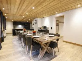 Grand chalet 7 pièces, 15 pers, sauna, jacuzzi à Châtel - FR-1-676-38