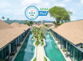 Tajh Pool Villas, hotel en Chalong