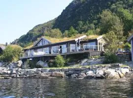 Småstranda Fjord Lodge
