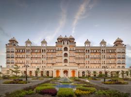 Navsāri에 위치한 호텔 Uday Palace Navsari, a member of Radisson Individuals