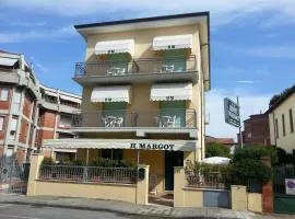 Hotel Margot