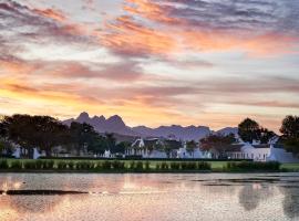 Vergenoegd Löw Boutique Hotel & Spa, hotel u blizini znamenitosti 'Vergenoegd Löw Wine Estate' u gradu 'Cape Town'