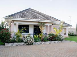 Lux Suites Eldoret Luxury Villas, villa in Eldoret