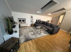 Schöne helle DG Wohnung in der Altstadt Schwerin, hotel em Schwerin