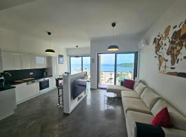 Modern Top Floor Sea View 3BR with Pools, Spa & Fitness, hotel per famiglie a Bečići