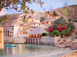 ๋ถ๋ฐฉ์ ์์นํ ํธํ
Surf Garden Lombok