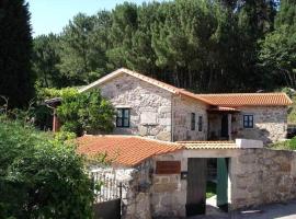 Casal de Folgueiras Rias Baixas, cheap hotel in Meis