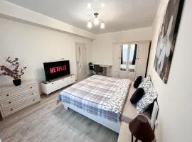 RentHouse Apartments Cozy Stay