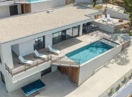 Villa Elora vue mer et piscine