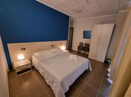 LA BUSSOLA, cheap hotel in Badia Polesine