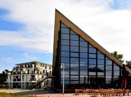 Aparthotel Ostseeperle Glowe - schön gestrandet, hotel em Glowe