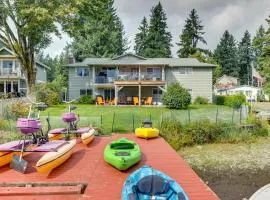 Spacious Apartment on Lake Sawyer with Fireplace!