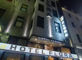 Hotel Flora