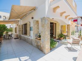 Villa Hibiscus, hotel v destinaci Port de Pollença