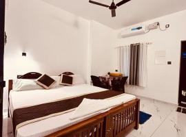 ENOCEAN HOMESTAY, hotel i Cherai Beach