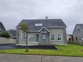 Bernie’s Place, holiday home in Ballyliffin
