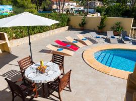 Villa Llobell - Plusholidays, hotel bintang 4 di Moraira