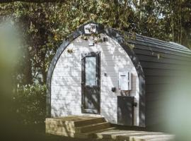 Carlton Manor Pods, hotel with parking in Aldbrough