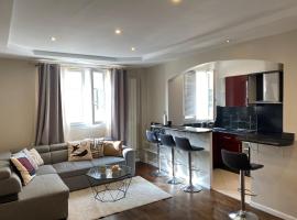Bel appartement proche de Paris, cheap hotel in Colombes